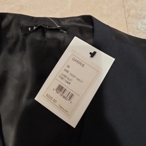 Theory wool vest bnwt size 36 - Picture 6 of 6